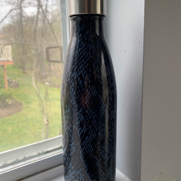 🐬BRAND NEW🐬 S’Well Exotic Bottle - Picture 1 of 4